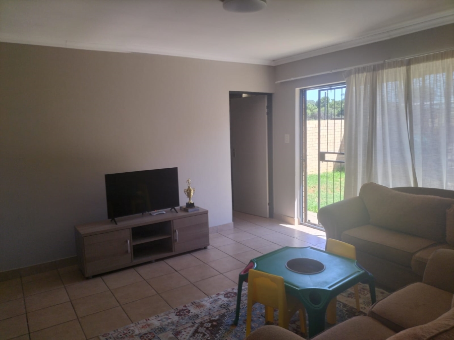 To Let 3 Bedroom Property for Rent in Douglas Valley Free State